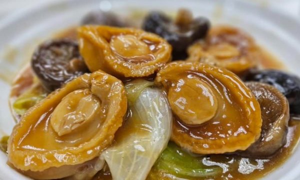 S__126033944 【萬順昌】頂湯紅燒皇金鮑魚3入禮盒