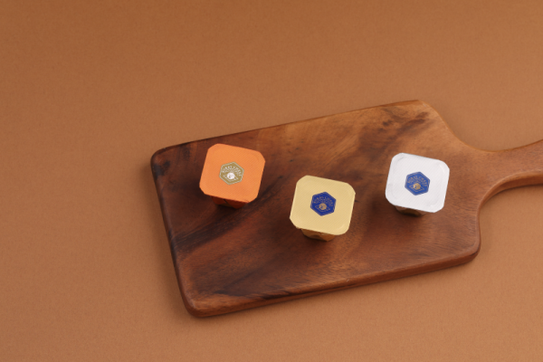 【露酪】蒜香奧勒岡橄欖油豆腐乳 六入禮盒 | 2024新味食潮金質獎